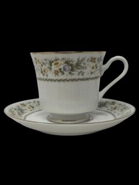 CUP AND SAUCER - LYNROSE #5153 FINE CHINA - JAPAN